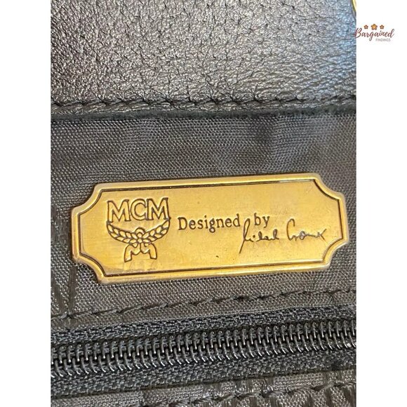Authentic Vintage MCM Black Leather Studded Logo Motifs Flap Drawstring Backpack main image 9